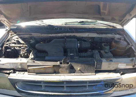 1999 Ford E-350 Super Duty Xl/Xlt z USA, uszkodzony, nr VIN 1FBSS31S9XHA78068